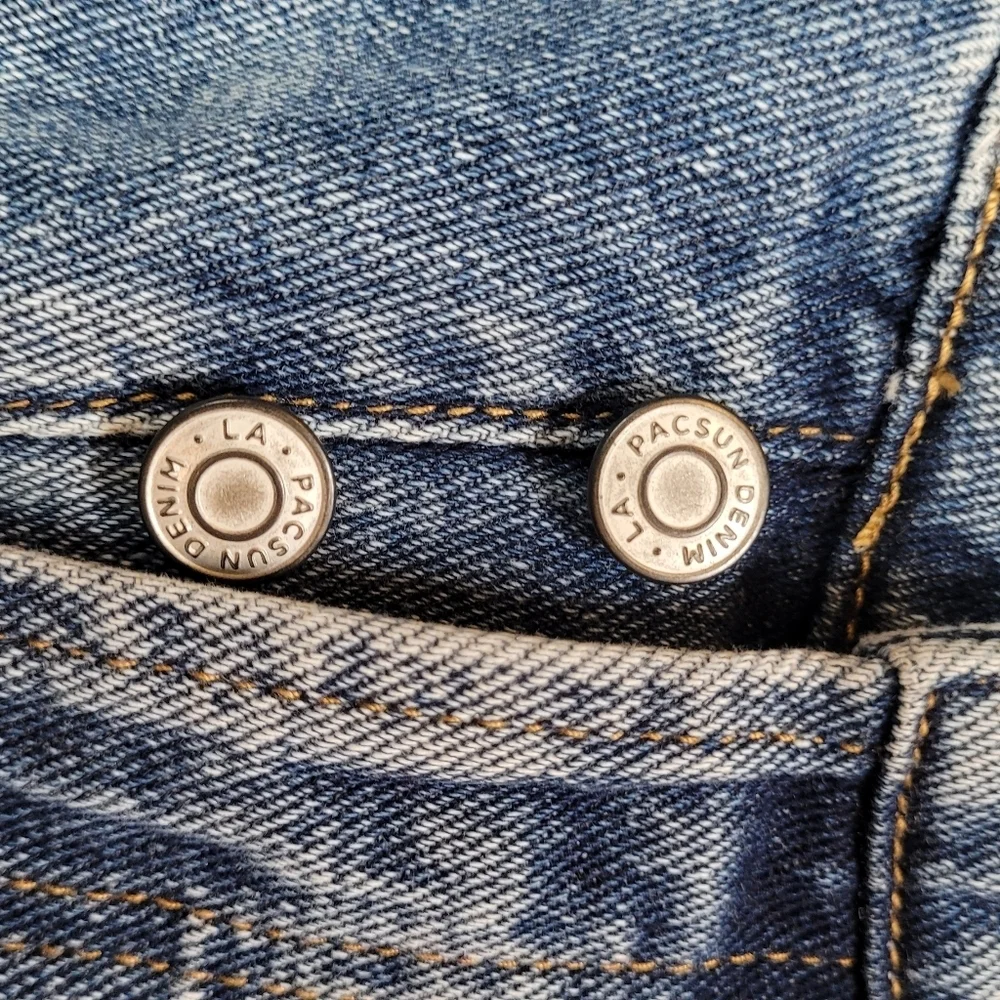 Women's Distressed Blue Jeans
